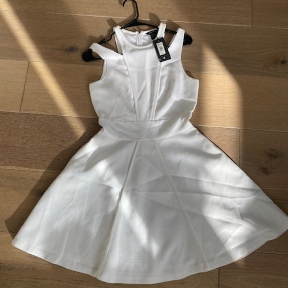 NWT Women Armani Exchange White Textured Fit and Flare Dress Size 4 N5A120YK100 - Picture 9 of 9